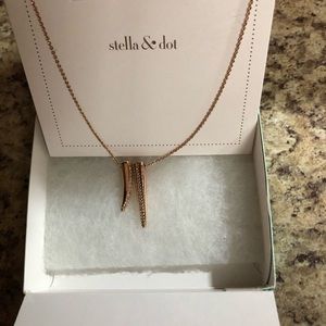 Stella and Dot necklace